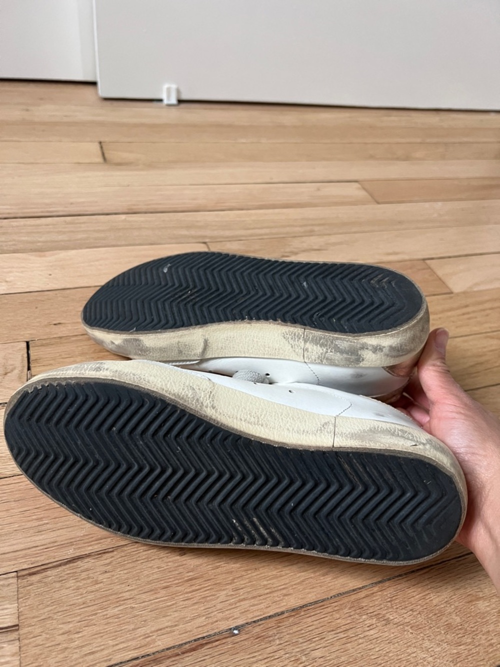 Golden Goose White Leather Sneakers with Silver Glitter Star and Gold Heel - Picture 4 of 5